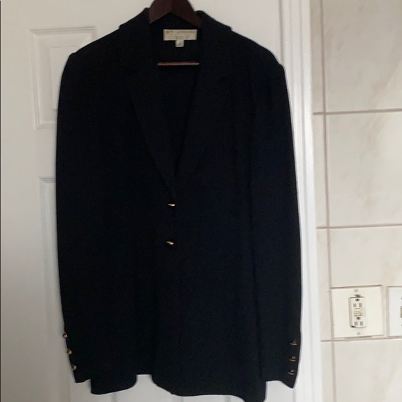 A classic St John black suit - Picture 3 of 4